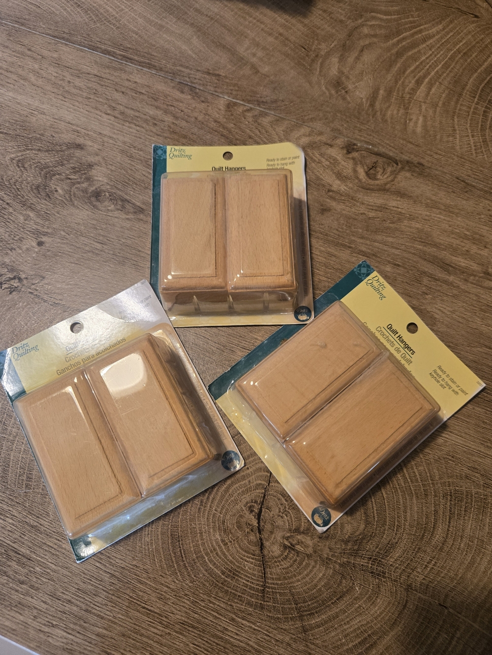 Quilt Hangers Set - Natural Wood Finish by